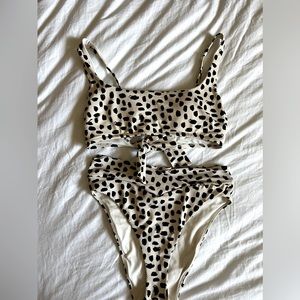 Aerie Size L bikini - only tried on.